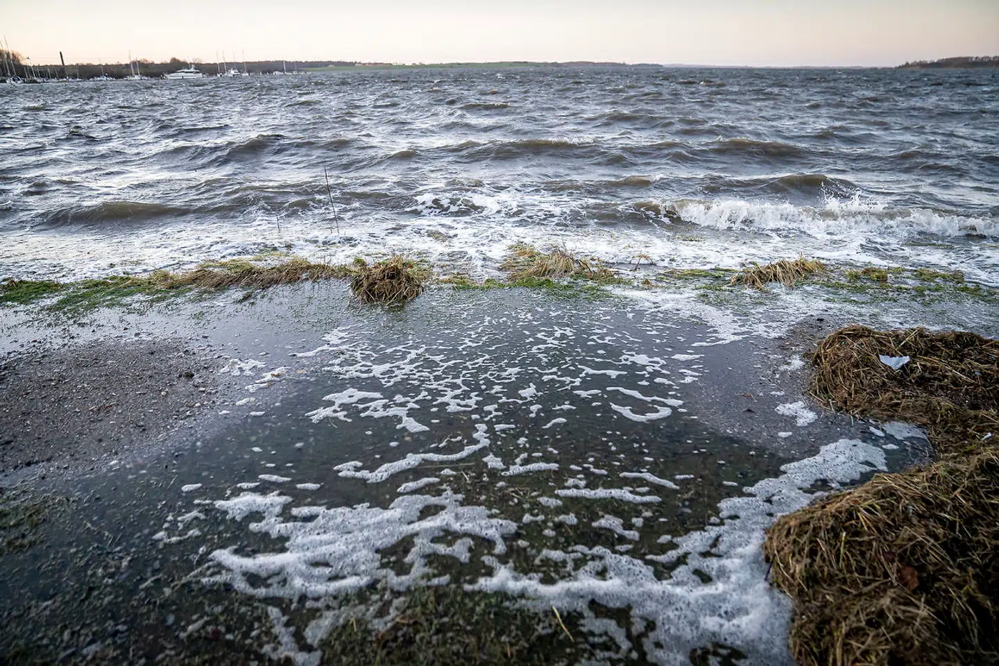 Arkivfoto: I det sydlige Jylland oplever man lige nu forhøjet vandstand på grund af en kraftig vind, der trækker ind over landet fra Østersøen.