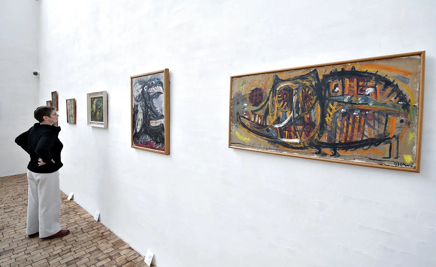 Et hidtil ukendt maleri af kunstneren Asger Jorn er blevet fundet på bagsiden af et andet af hans malerier. Det skriver Museum Jorn i en pressemeddelelse ifølge TV Midtvest. (Arkivfoto)