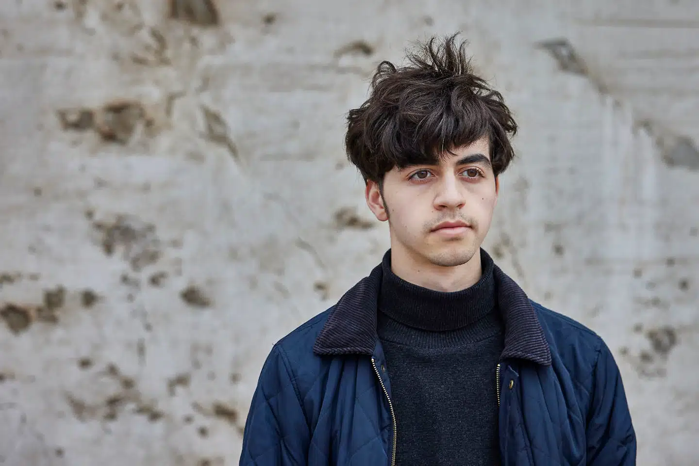 20-årige Kristoffer Kragelund var en af hovedpersonerne i dokumentaren om den voldelige kultur på Herlufsholm. Et modtryk fra forældre og elever gav først Kristoffer tvivl og dårlig samvittighed. Men han fastholder, at han bare har videregivet, hvad han har oplevet. I dag hyldes han for sit mod.