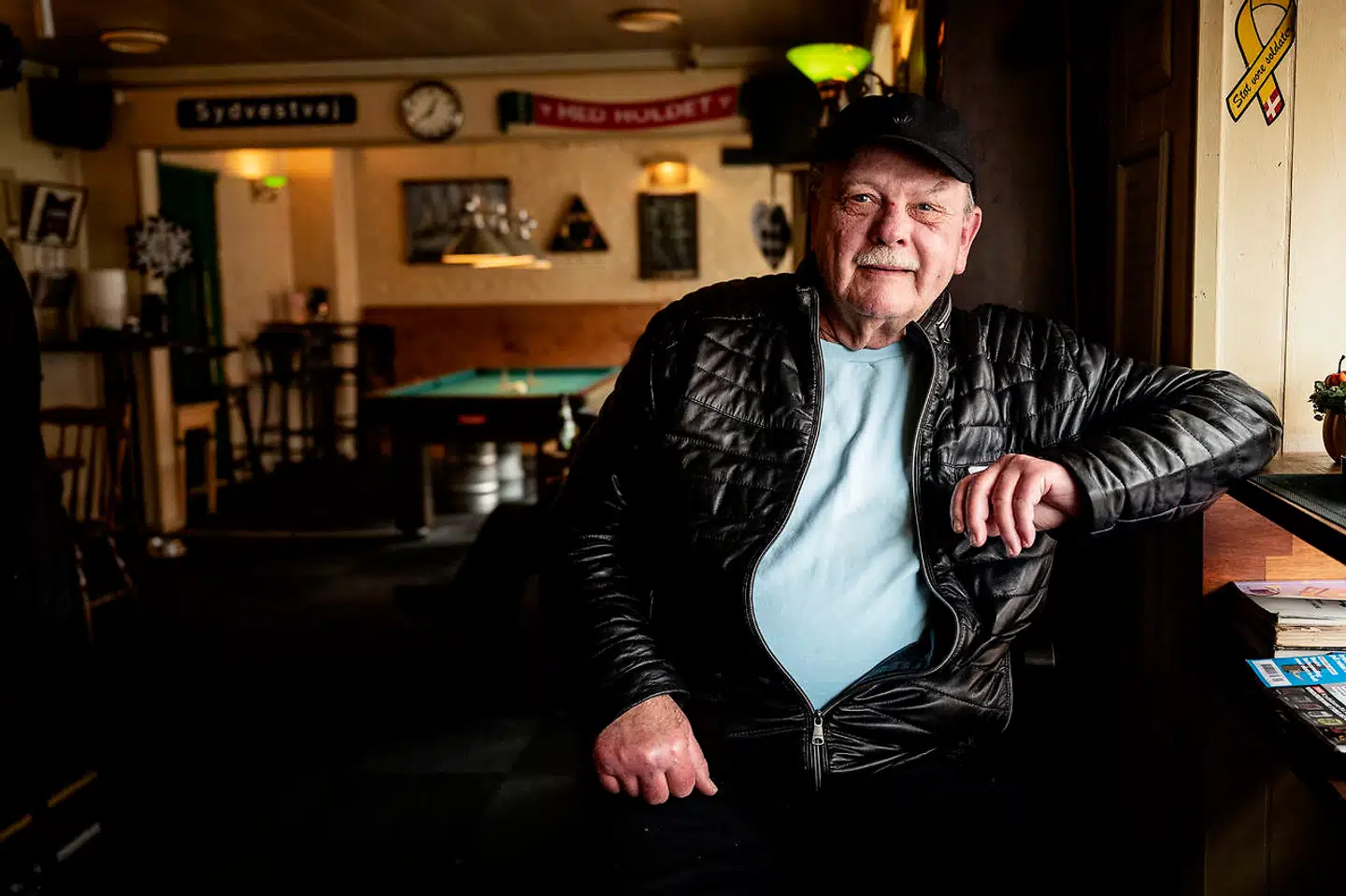 Svend Balleby får sig en kold denne eftermiddag på det lokale værtshus Syd-Vest Bodega. For ham hersker der ingen tvivl om, at der snart ikke længere er plads til arbejderklassen i byerne.