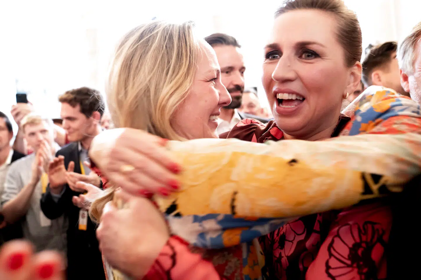 Socialdemokratiet gik frem ved folketingsvalget i København. Det stod klart natten mellem tirsdag og onsdag i denne uge. Og det kan måske i højere grad tilskrives den ene af kvinderne på dette billede frem for den anden, vurderer professor.