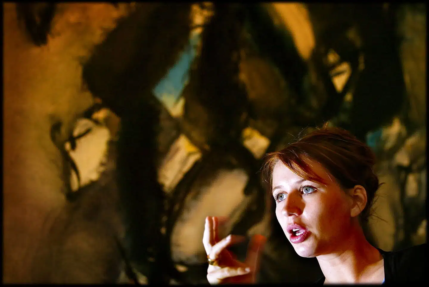 Mette Frederiksen fotograferet i 2002, da hun var kulturordfører. Mette Frederiksen fik senere, i 2009, en kandidatgrad i afrikastudier fra Københavns Universitet.