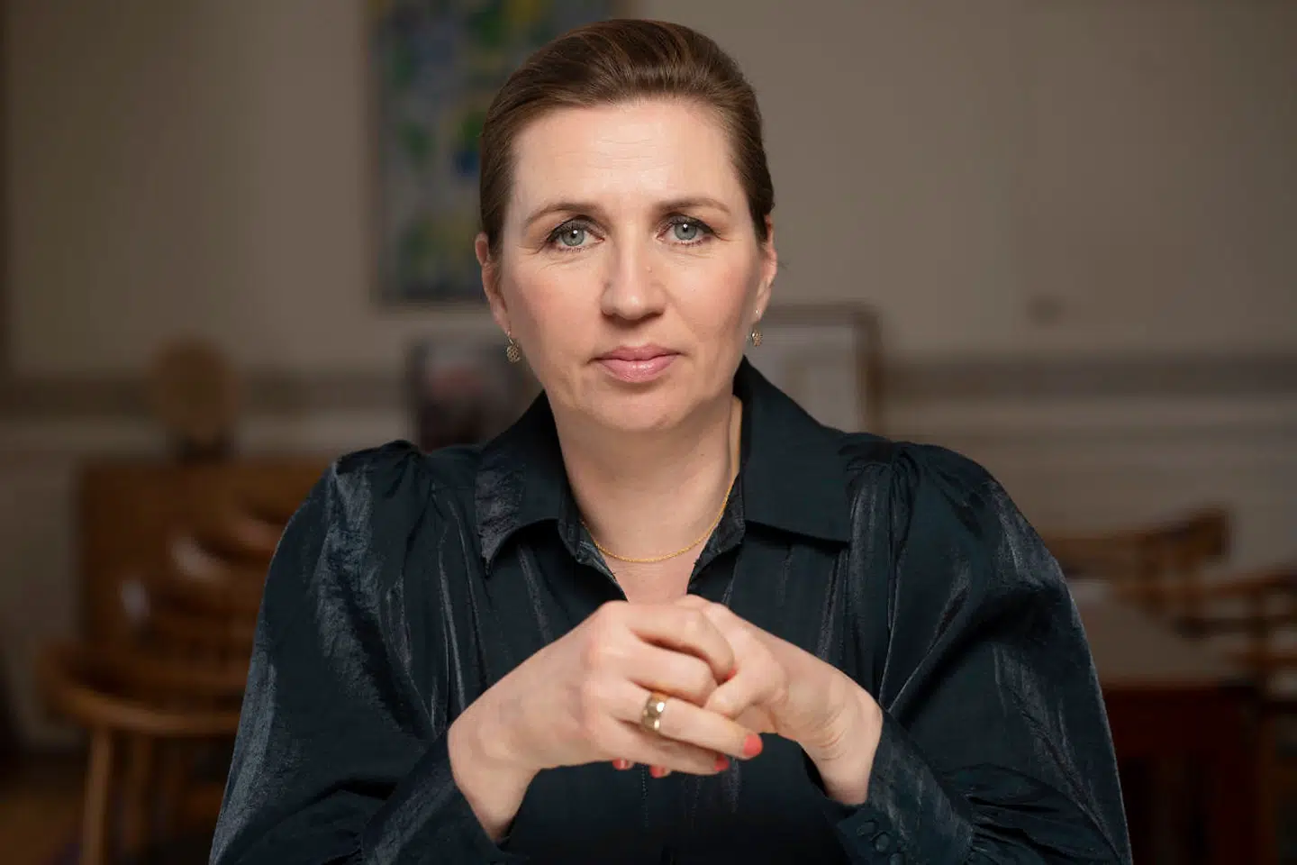 Trods uenigheder er statsminister Mette Frederiksen (S) under valgkampen »kun blevet bestyrket i, at det efter et valg vil være muligt at danne en bred regering«. To kommentatorer, Hans Engell og Bent Winther, fælder dom over statsministerens melding her i valgkampens slutspurt.