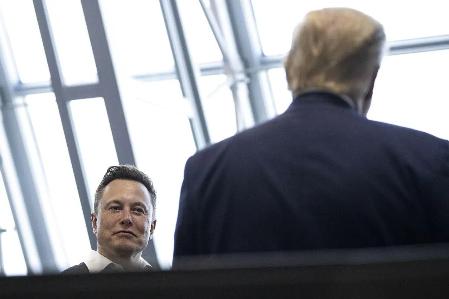 »Rigmanden Elon Musk kurtiserer også stadig Trump og Trumps parti (...). Musk er imidlertid, ligesom Trump, til fals,« skriver Dorte Toft.