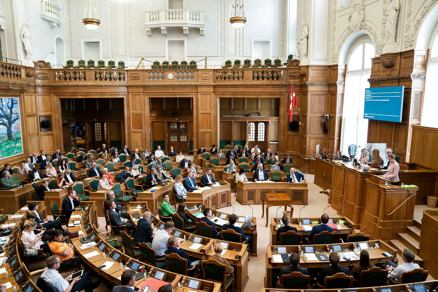 Senest har Socialdemokratiet, Venstre, Danmarksdemokraterne og De Radikale i Berlingske åbnet op for en mildere stigning i danskernes pensionsalder, end vi kender det i dag.