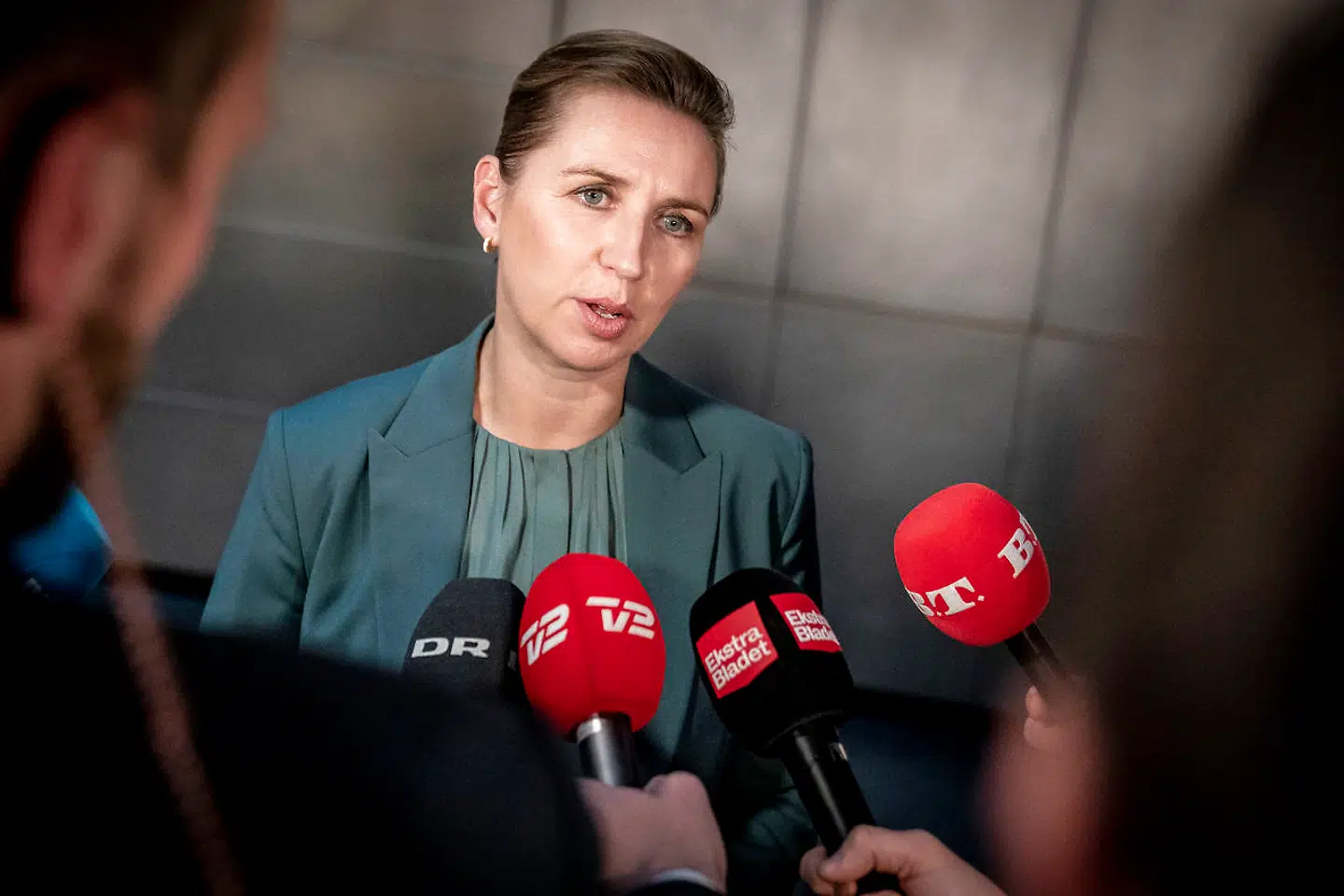 »Hvis jeg var statsminister i dette land og midt i en valgkamp, så ville jeg uophørligt tale om skrivebordsdanmark frem til valgets afslutning vel vidende, at for hver gang, jeg blev mødt af lignende indvendinger, ville jeg få en procent yderligere af stemmerne,« skriver David Holt Olsen.