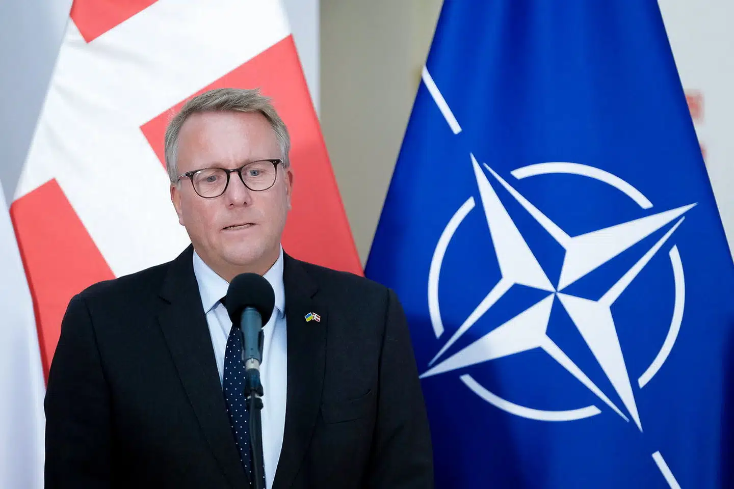 Forsvarsminister Morten Bødskov (S) har rejst rundt til blandt andet NATO-møder i forbindelse med krigen i Ukraine. Men han vil ikke udlevere NATOs evaluering af Danmarks anstrengelser for at nå styrkemålene fra forsvarsalliancen.