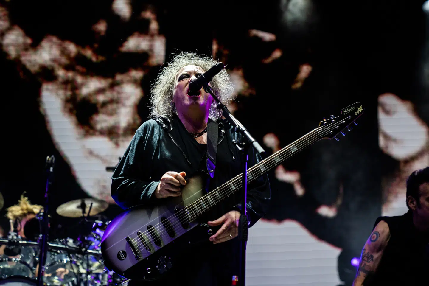 63-årige Robert Smith er eneste oprindelige medlem af britiske The Cure, der har eksisteret i nu 45 år.