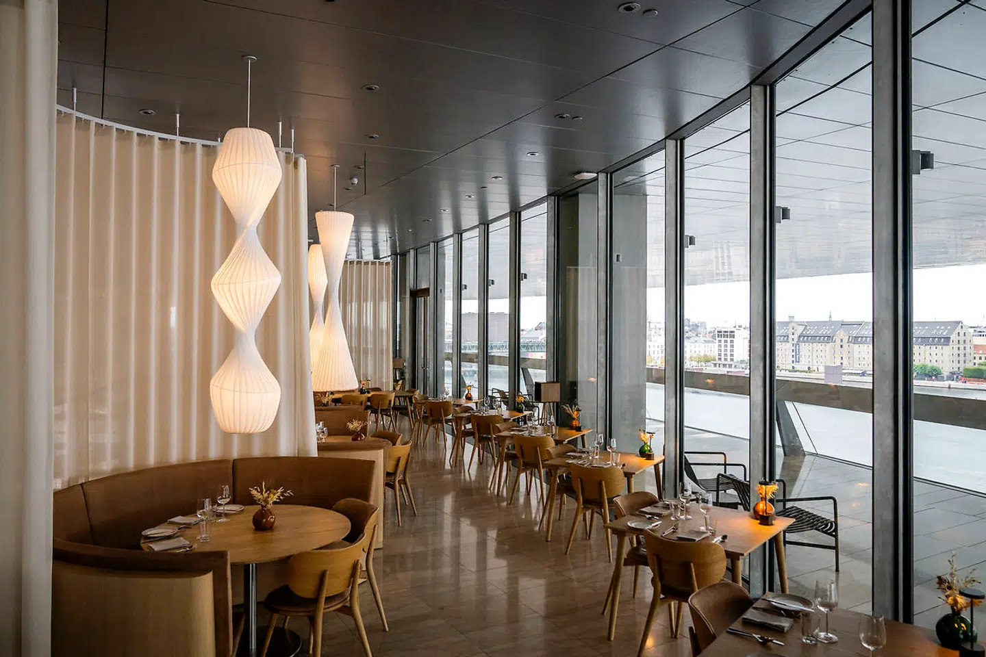 Restaurant Almanak er yderst velindrettet.