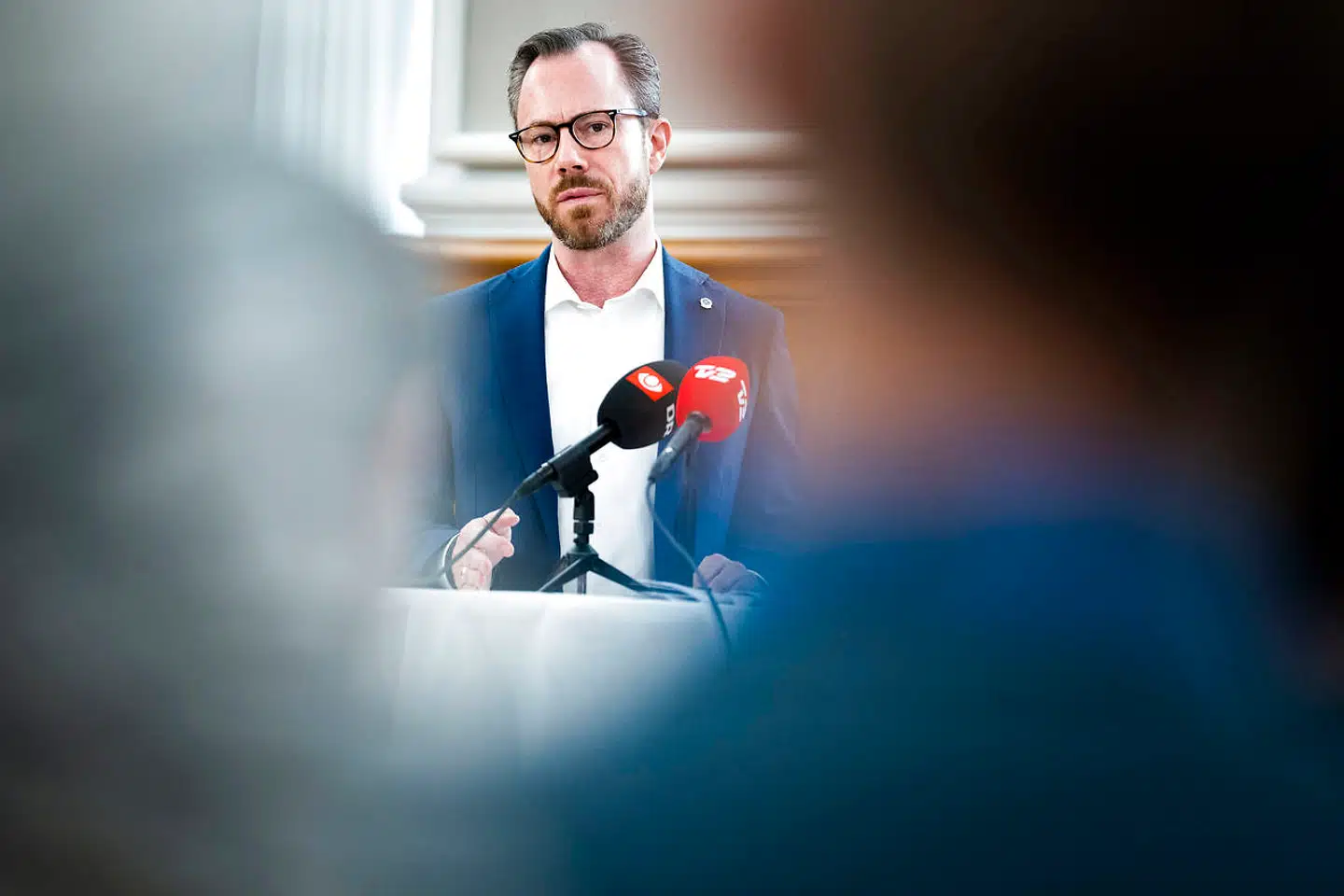 Formand for Venstre Jakob Ellemann-Jensen koncentrerer sig om at være manden i midten med et økonomisk udspil, der ligger tættere på Socialdemokratiet end på De Konservative.