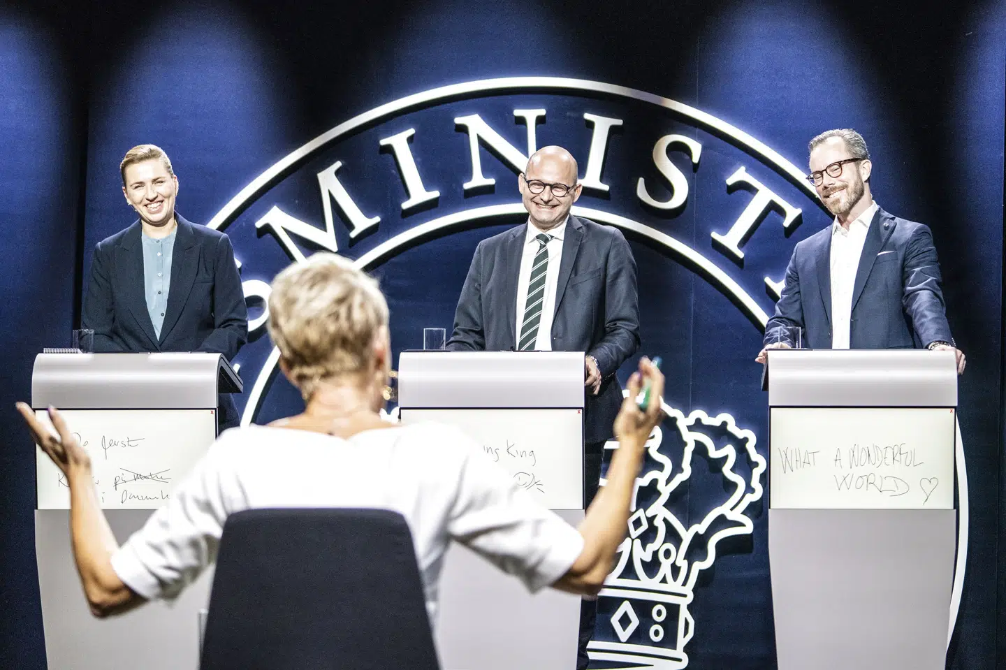 De tre statsministerkandidater fra Socialdemokratiet, De Konservative og Venstre var søndag i ilden til debat hos TV 2-vært Cecilie Beck. Fra venstre er det Mette Frederiksen, Søren Pape Poulsen og Jakob Ellemann-Jensen. Michael Drost-Hansen/Ritzau Scanpix