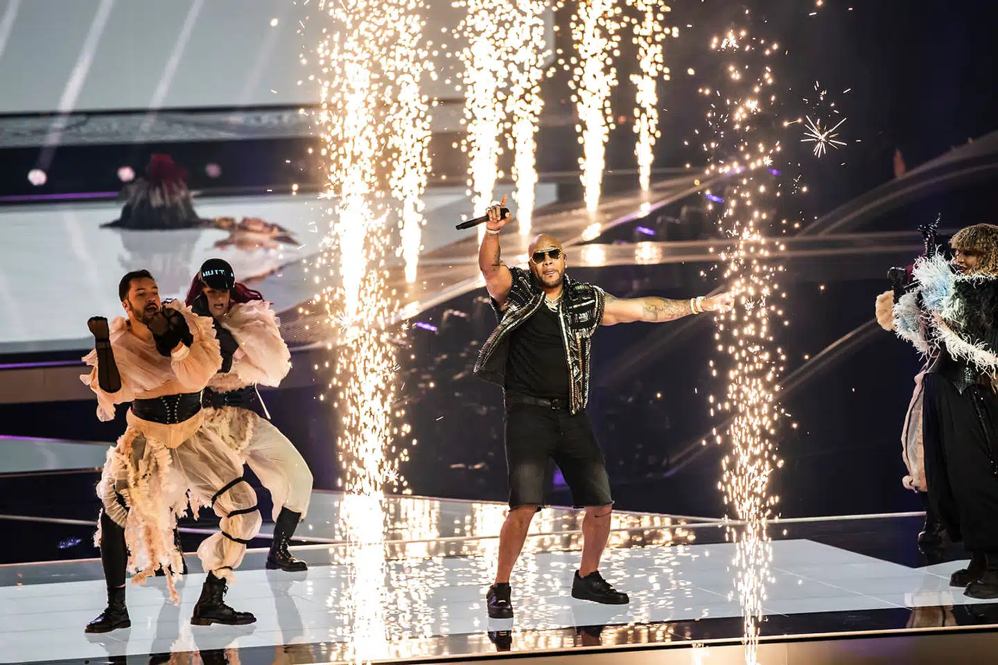 Arkivfoto: Senhit feat. Flo Rida fra San Marino, der optrådte til generalprøven på finalen til Eurovision i 2021. I 2023 vil det blive afholdt i Liverpool.