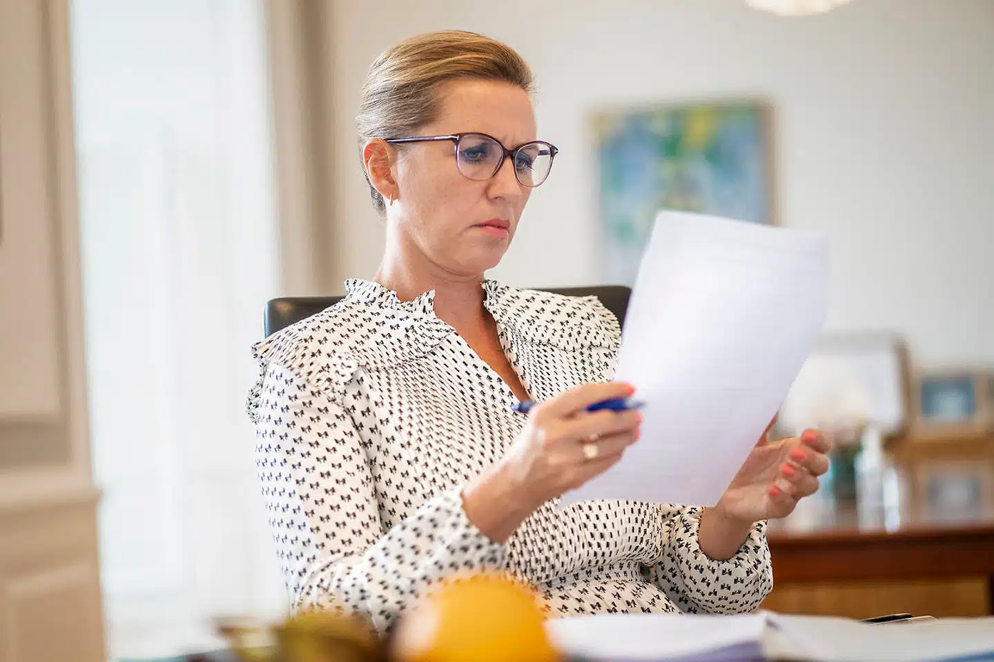 Mette Frederiksen vil have en bred regering og et forpligtende samarbejde mellem rød og blå. Dermed stævner socialdemokraten ind i et politisk farvand, der har kastet adskillige europæiske politikere ud i stormfuld sejlads, mener den britiske politolog Matthew Goodwin.