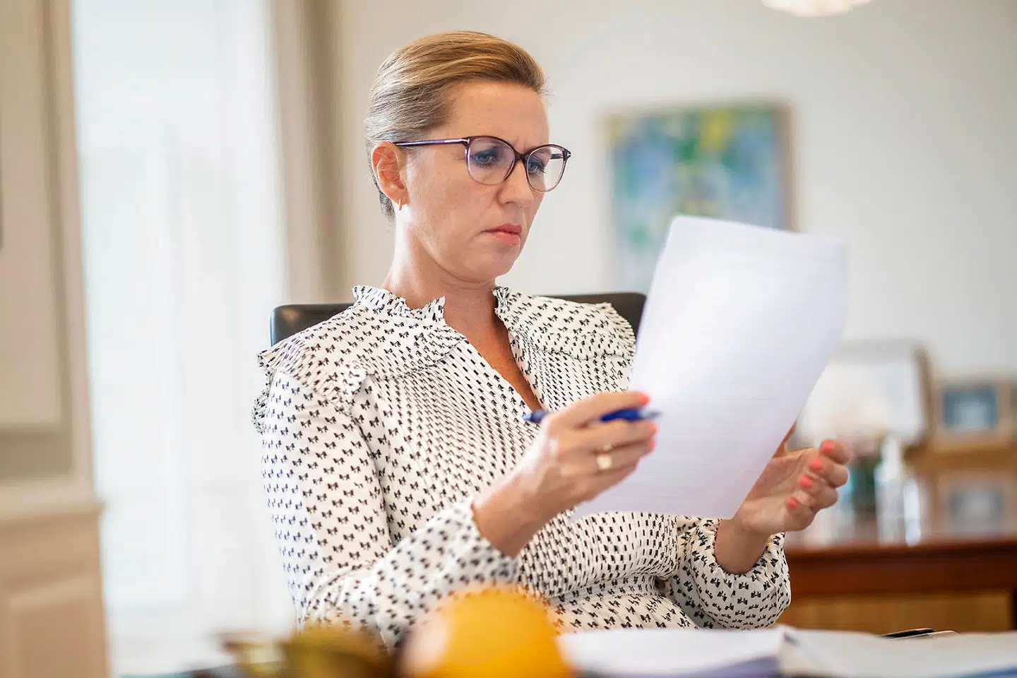 Mette Frederiksen vil have en bred regering og et forpligtende samarbejde mellem rød og blå. Dermed stævner socialdemokraten ind i et politisk farvand, der har kastet adskillige europæiske politikere ud i stormfuld sejlads, mener den britiske politolog Matthew Goodwin.