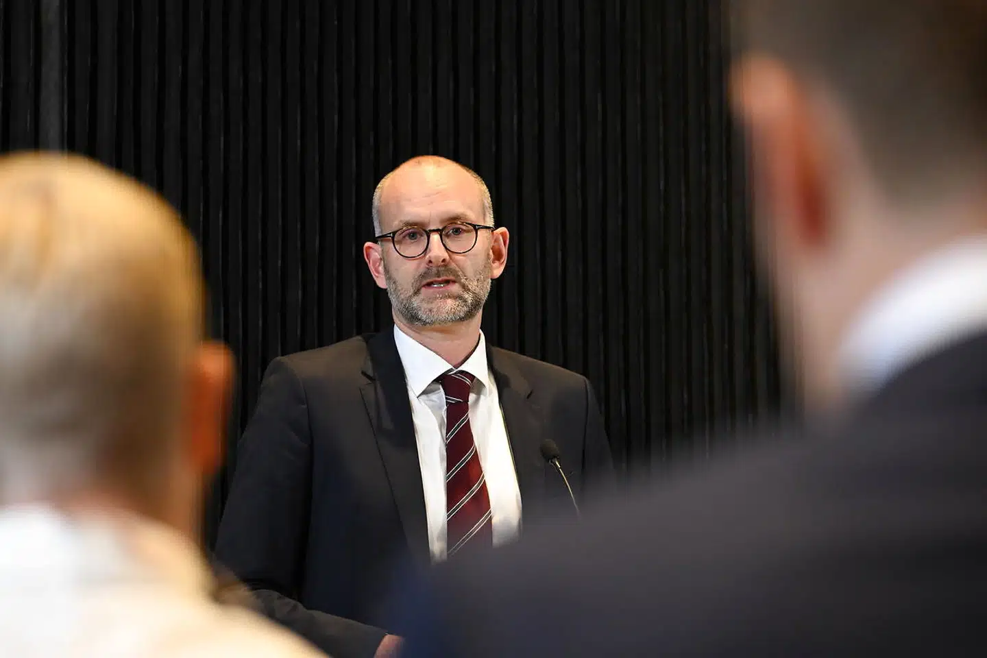 Energistyrelsen, GEUS, Forsvaret, Beredskabsstyrelsen og Københavns Politi holder myndighedsbriefing om situationen ved Nord Stream 1 og 2 onsdag.