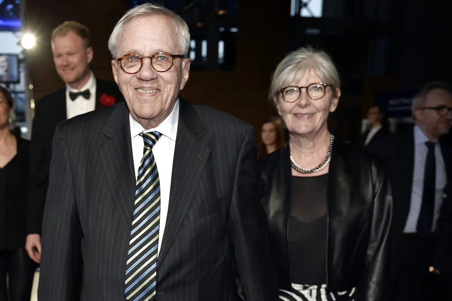 Tidligere finansminister og tidligere administrerende direktør Knud Heinesen fylder 90 år den 26. september. Her er han i 2015 med hustruen Karen Vilhelmsen. Simon Skipper/Ritzau Scanpix