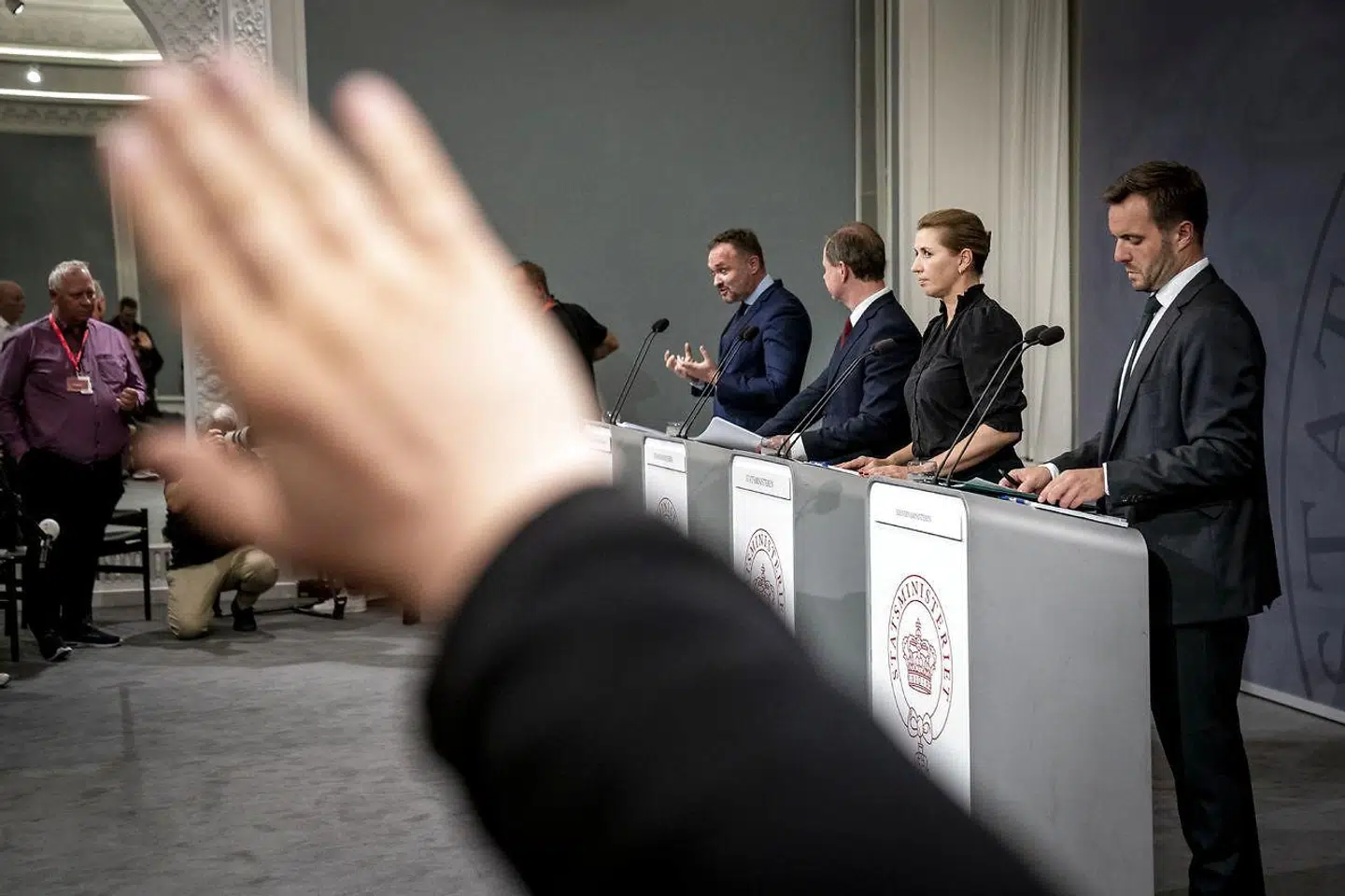 »At reducere de kommunale budgetter er ikke nemt. Var det tilfældet, så havde vi naturligvis allerede gjort det i kommunerne,« skriver Sofia Osmani.