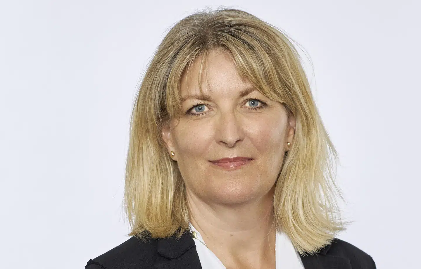 Herlev Hospital direktør, Anne Jastrup Okkels: »Der, hvor vi har strukturelle udfordringer såsom mangel på personale, der vil jeg kalde arbejdsmiljøet presset. Måske vil nogle opleve det som dårligt, men jeg vil kalde det presset.« PR-foto