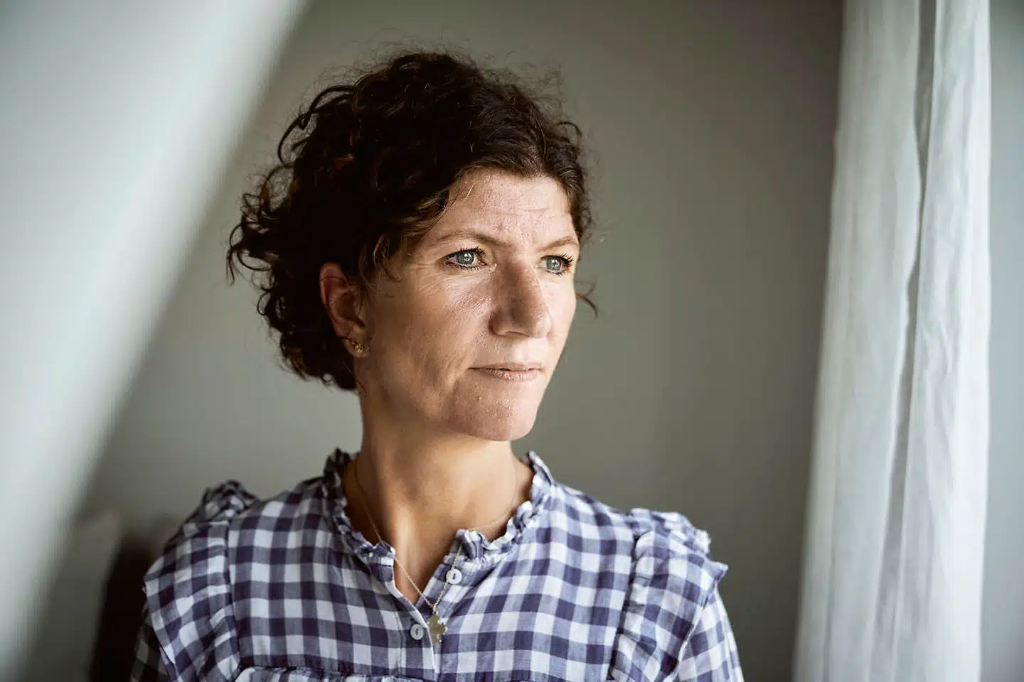 Lotte Lou datter fik et hjertestop i maj måned - og fra den ene dag til den anden var hun ikke mere. Hun fortæller om et umenneskeligt system, hvor man som syg skal passe ind i kasser, hvis ikke, er der intet at gøre.