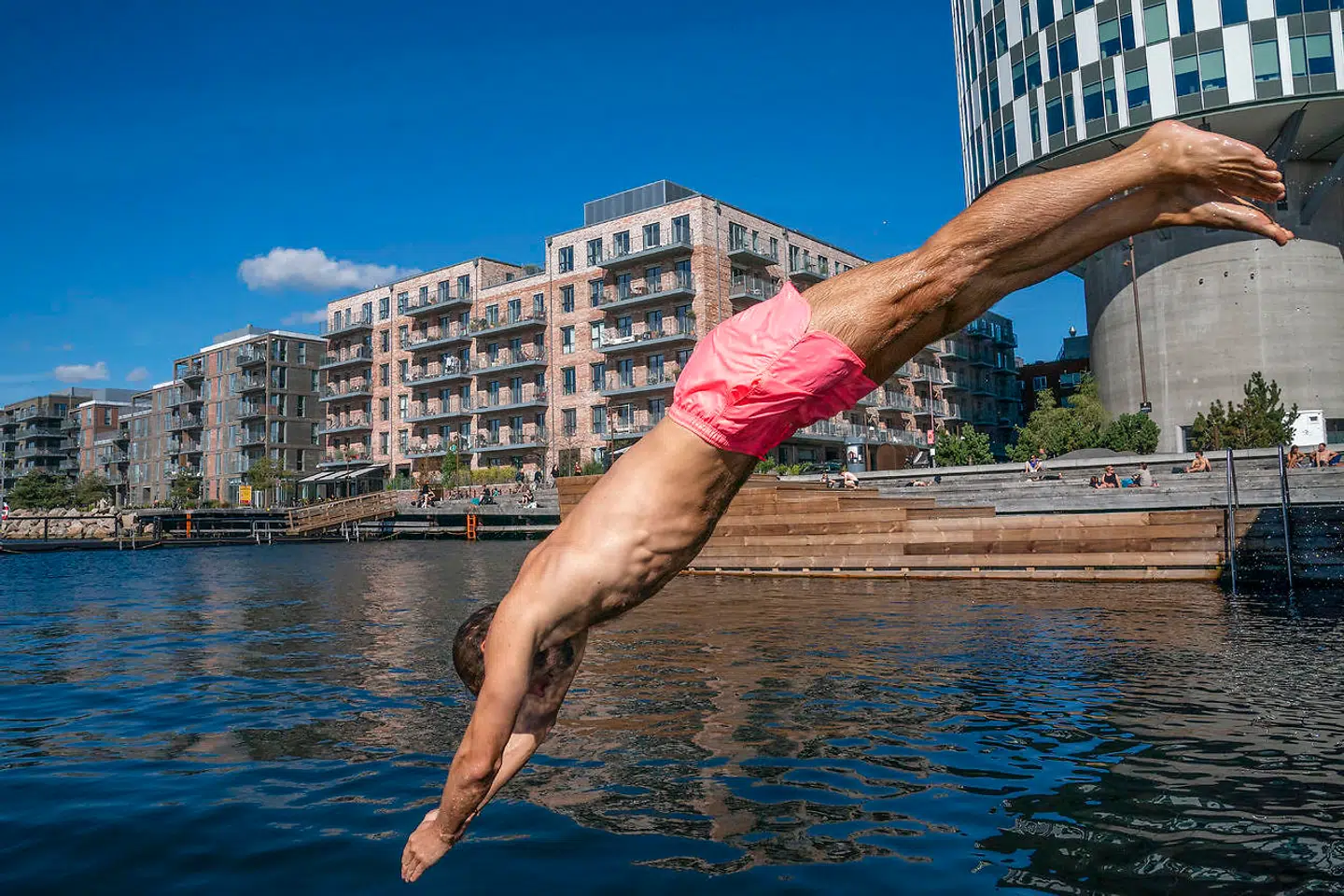Morgendukkerten er et fast ritual for Andro Vrlic, der valgte Nordhavn på grund af vandet.