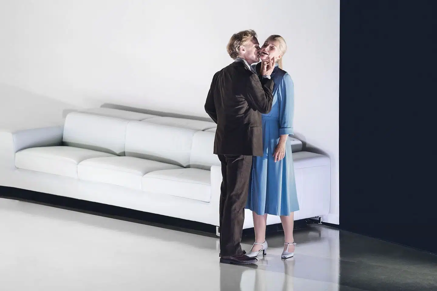 Forbudt og fatal kærlighed: Boris (Gert Henning-Jensen) og Katja (Gisela Stille).