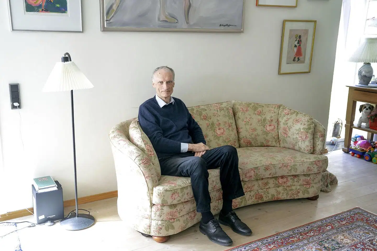 »Størst af alt hos Grundtvig er frisindet, som er noget andet end tolerance. Det består i, at når man selv har stærke meninger, så skal der også være plads til andres meninger,« skriver Bertel Haarder.