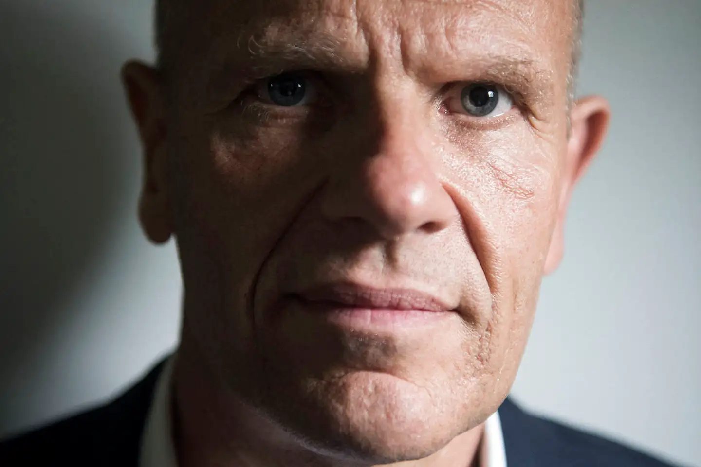 Sagen om den hjemsendte chef for Forsvarets Efterretningstjeneste, Lars Findsen, har vakt bred opsigt.