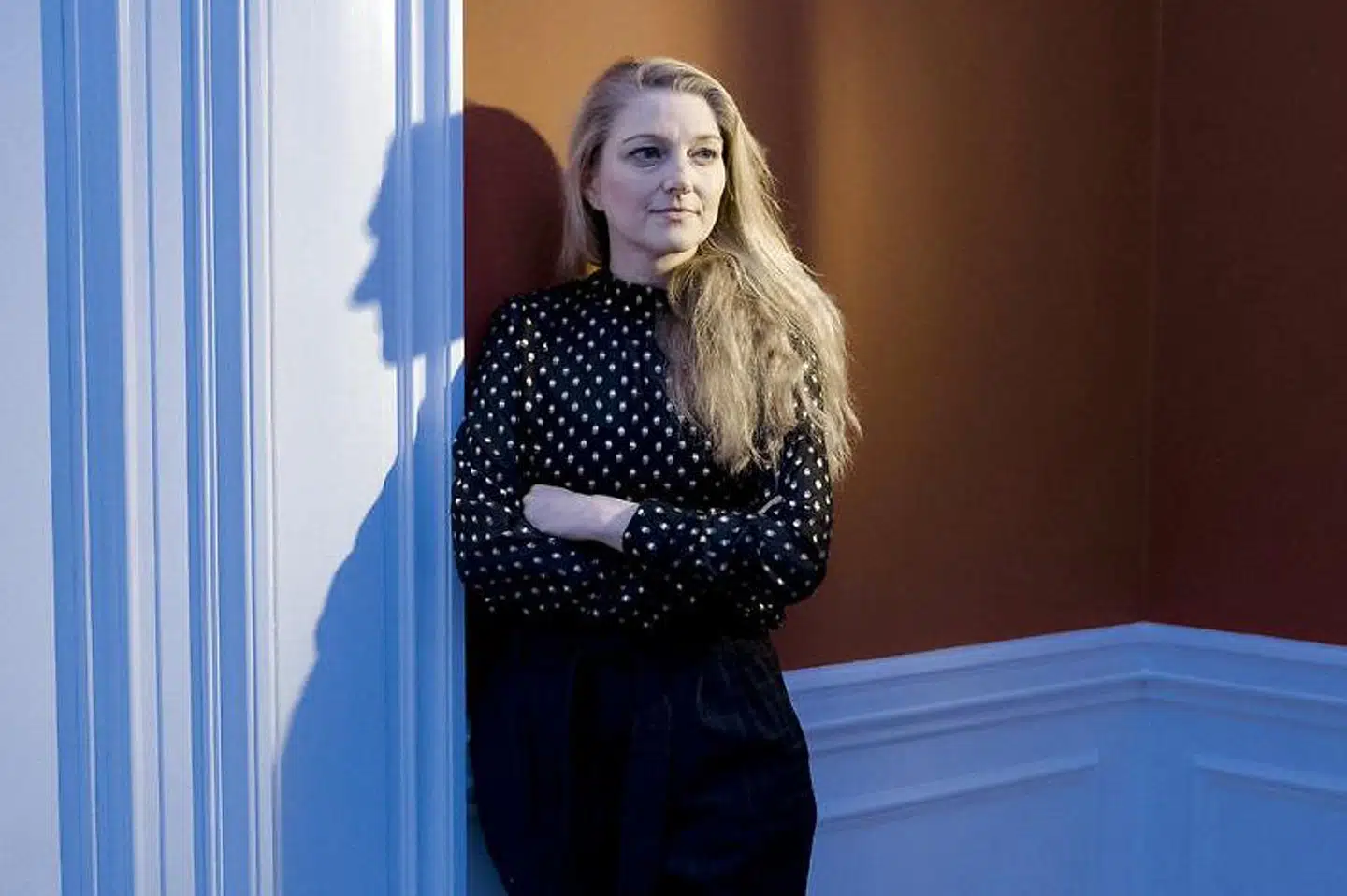 »Når Inger Støjberg går i krig mod salonerne og dansk kulturliv, så går hun i krig mod alle de steder, hvor danskernes demokratiske samtaler foregår,« skriver Zenia Stampe.