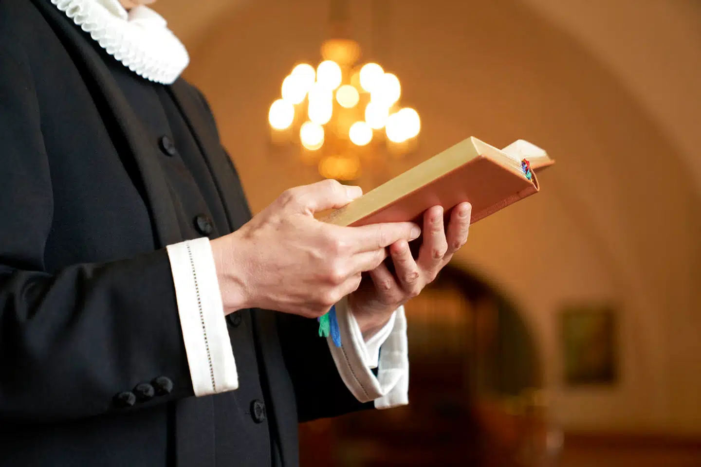 »Religionsfriheden må simpelthen ikke være et fripas til at diskriminere på baggrund af køn,« skriver Cille Hald Egholm.