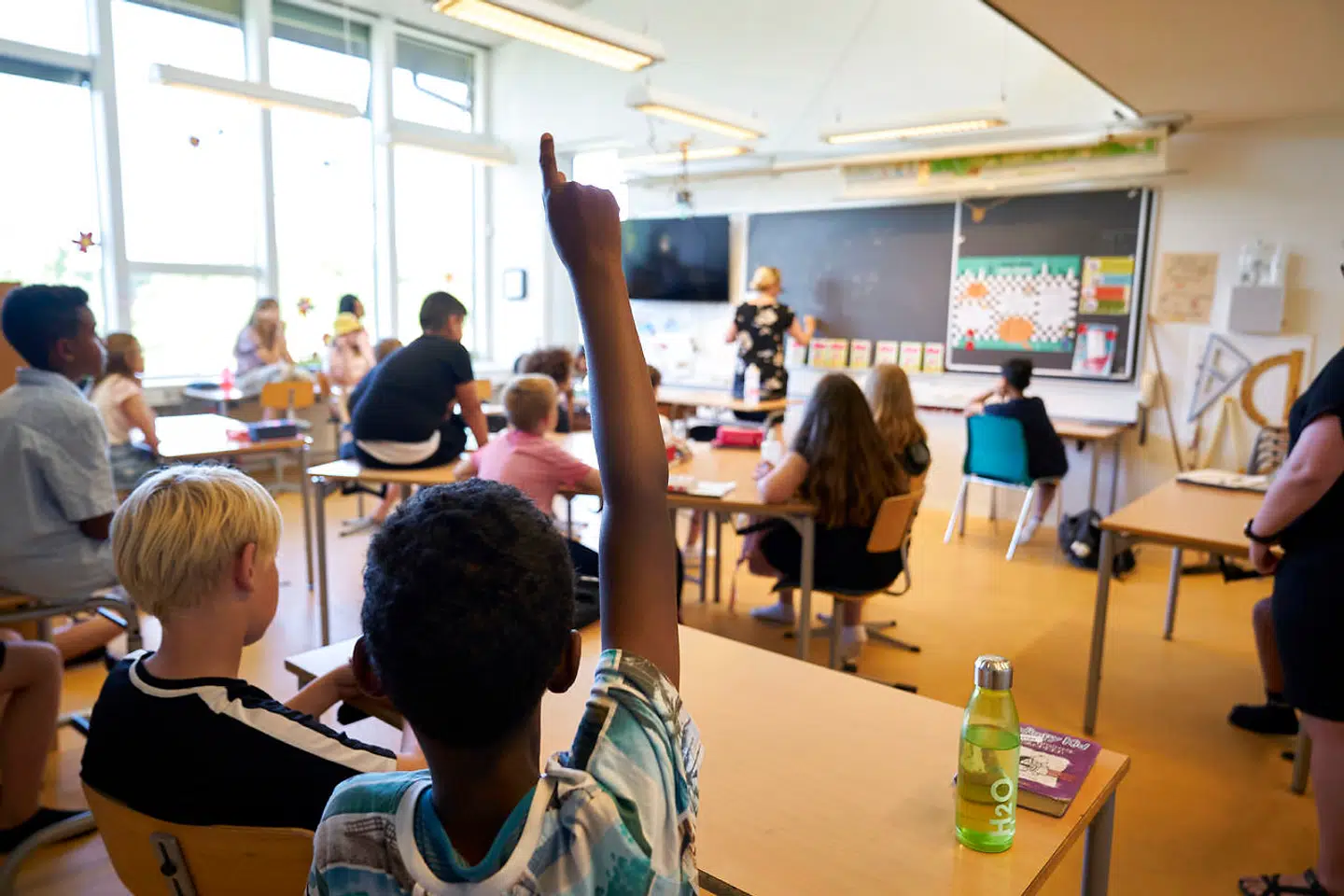 »A-mennesker har det helt fint med at skulle møde klokken syv eller otte. Men det giver ikke mening for et B-menneske, for de er først klar til at gå på arbejde hen ad formiddagen,« siger søvnekspert- og vejleder Mikael Rasmussen.