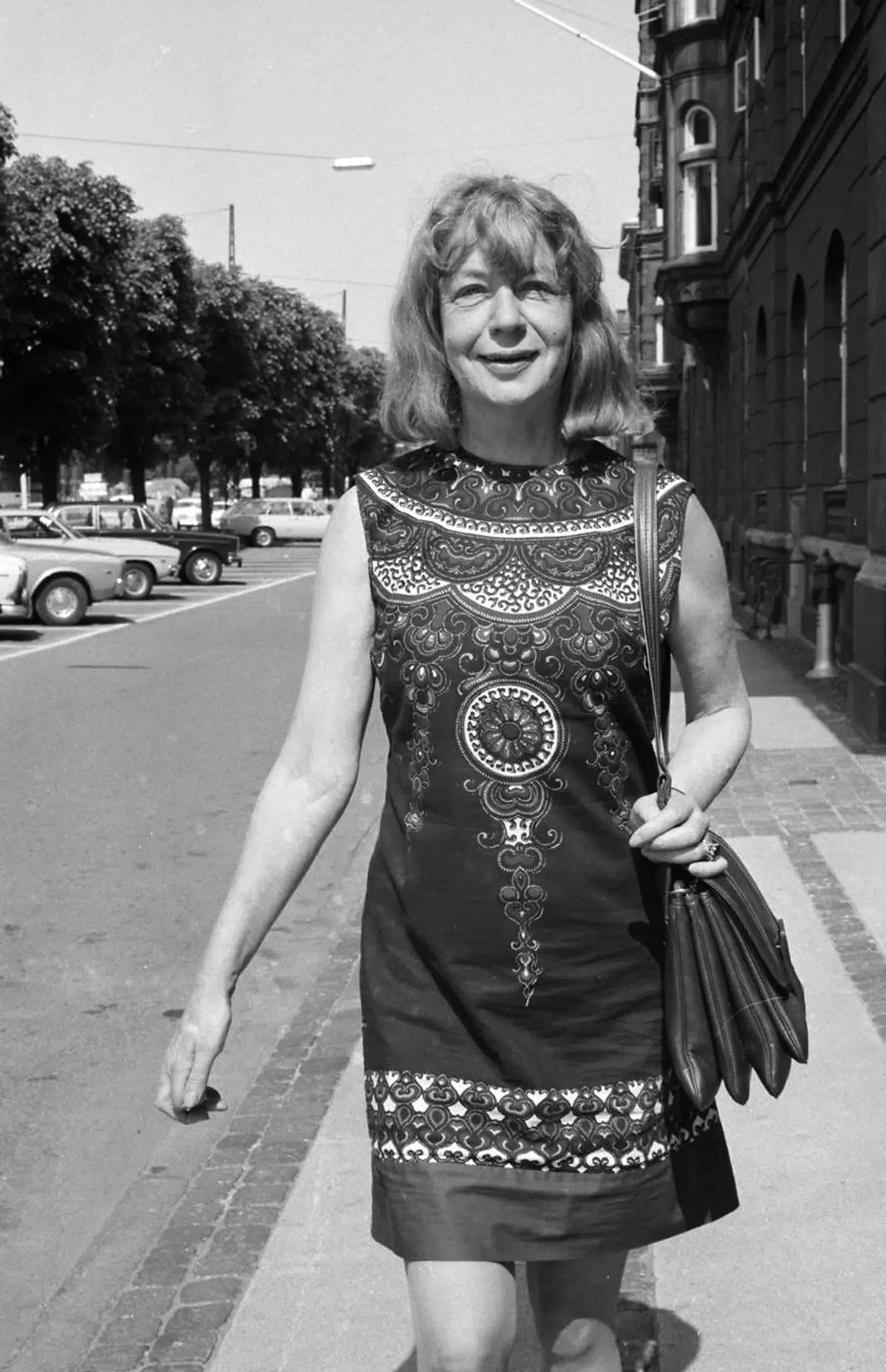 Tove Ditlevsen (1917-1976) har sin egen plads på Vesterbro, hvor hun boede i sin barndom. Hun er en af de kvinder, som fremhæves på Golden Days.