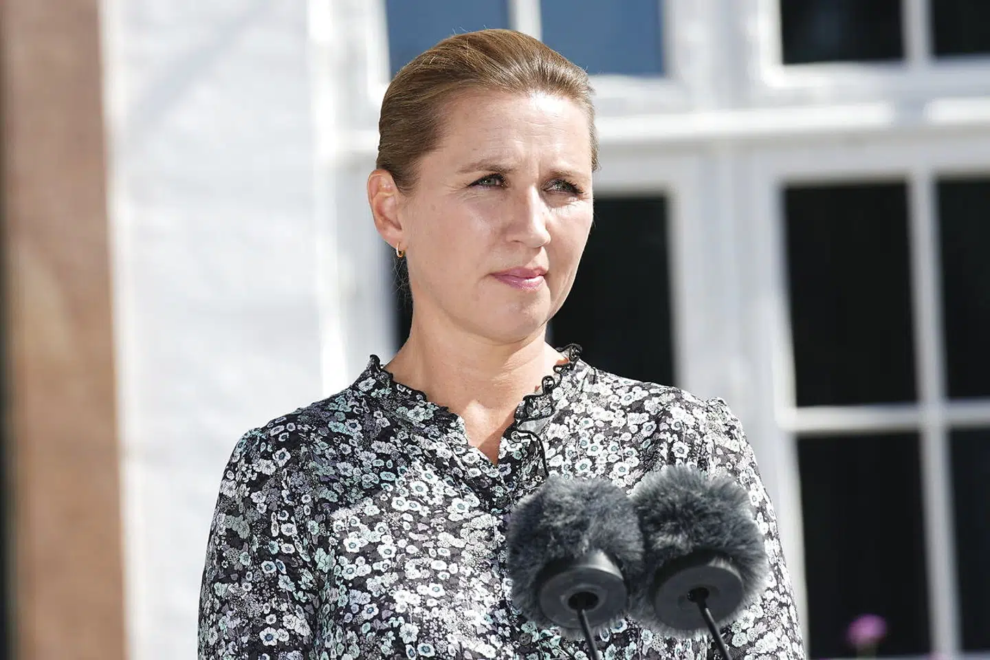 Statsminister Mette Frederiksen (S) bør sammen med resten af Socialdemokratiet overveje, om det ikke er på tide at se indad, når det handler om at forstå, hvorfor minksagen fortsat trækker overskrifter. Sådan lyder det i hvert fald fra A4 Mediers Kristian Madsen, der selv har en fortid i S.