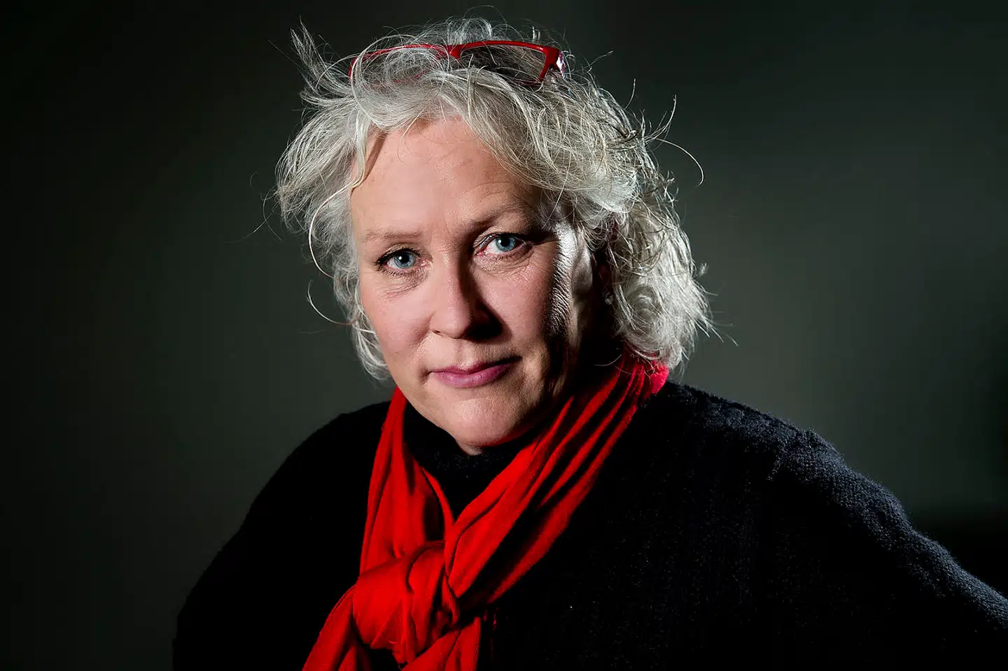 Så sent som lørdag viede EL-politikeren et ægtepar i Dyrehaven, men døde kort tid efter af et pludseligt hjertestop.