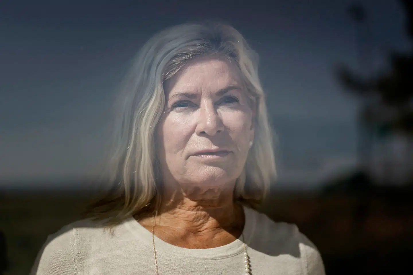 Sussie Sheikh var privatsekretær for Simon Spies og fik et fortroligt forhold til flere af de teenagepiger, som bliver omtalt som »morgenbolledamer«. Nu kommer hun med en opfordring.