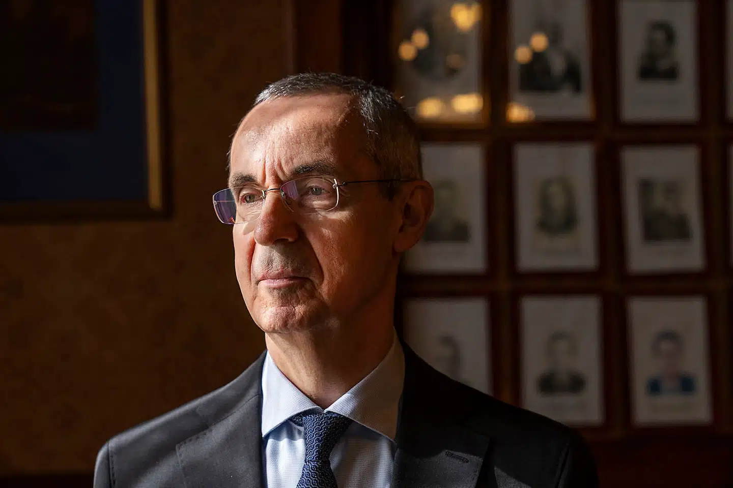 64-årige Vladimir Barbin har været Ruslands ambassadør i Danmark siden december 2018. Hvor længe han kan forblive det, må man spørge den danske regering om, siger han. Siden Ruslands invasion af Ukraine er 15 russiske diplomater blevet sendt hjem fra Danmark.