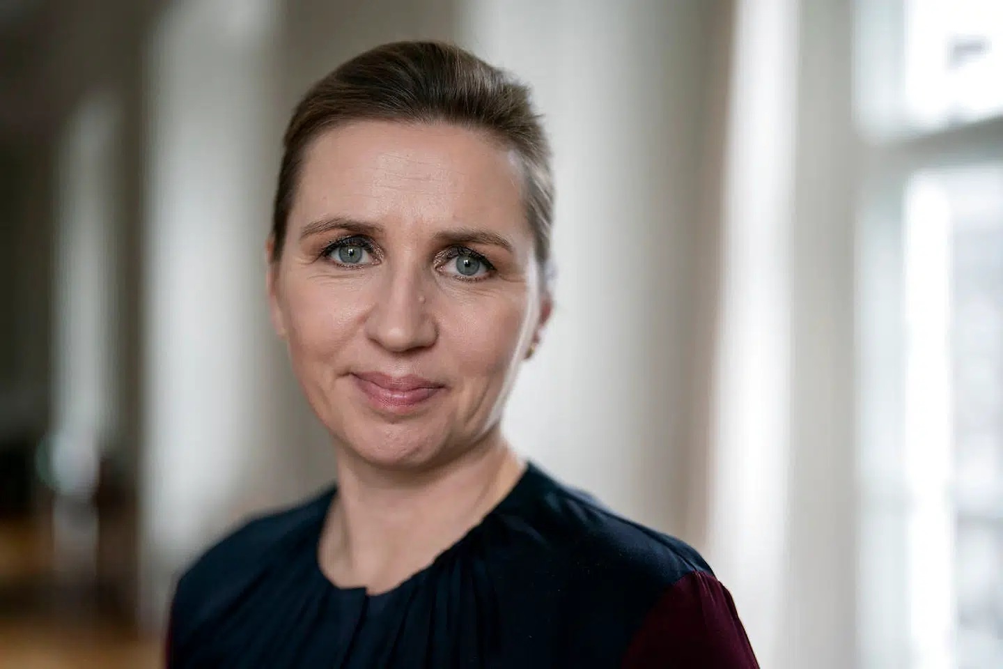 »Det er mit indtryk, at kriminalitetsbilledet har forandret sig. At den hårde kerne af kriminelle er forrået. De er skånselsløse, mere brutale og helt uden for rækkevidde. Afkoblet fra vores andres hverdag, samfund og moral,« skriver Mette Frederiksen.