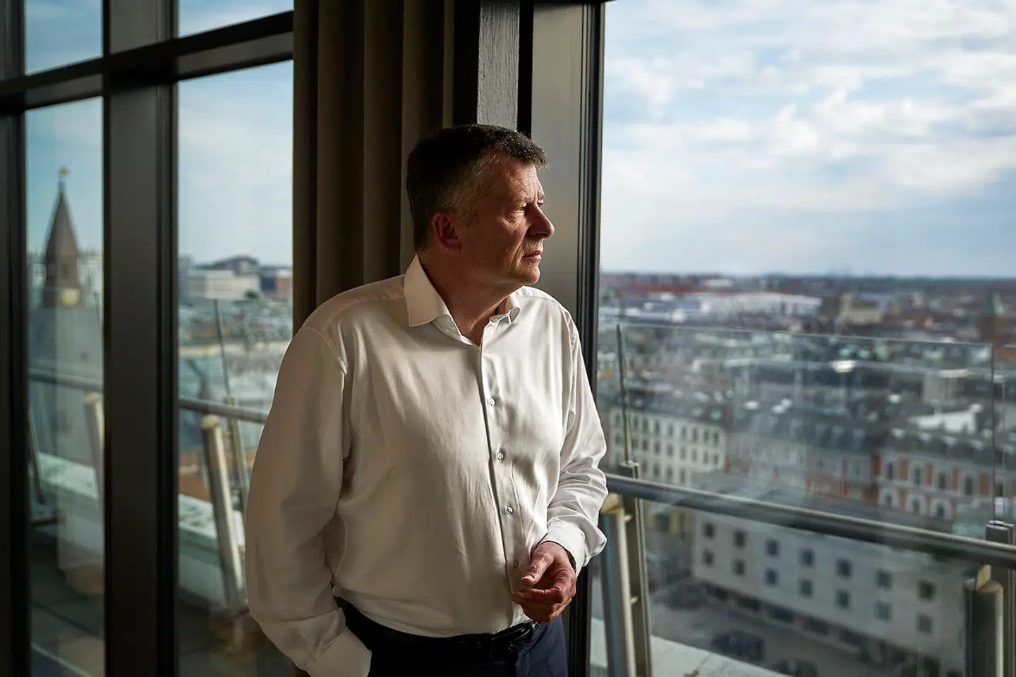 Direktøren for Arbejdernes Landsbank, Gert Jonassen, stopper efter 18 år i spidsen for banken.