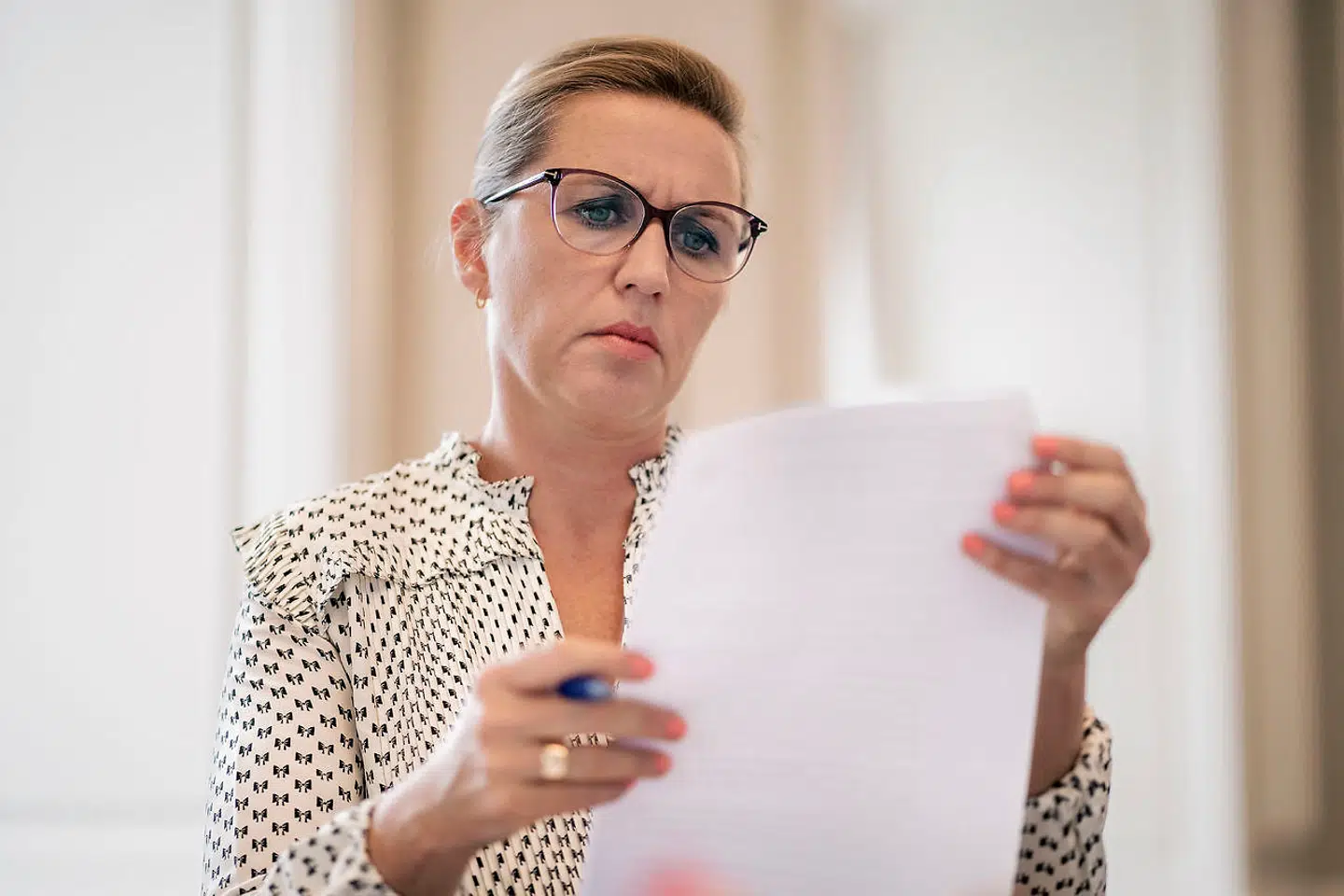 Statsminister Mette Frederiksen (S) oplever mere afstumpet kriminalitet i Danmark og vil have markant højere straffe for at komme utryghed og vold til livs. Det er en forfejlet opfattelse – både af virkeligheden og konsekvenserne af straffe, mener professor og ekspert i straf og forebyggelse.