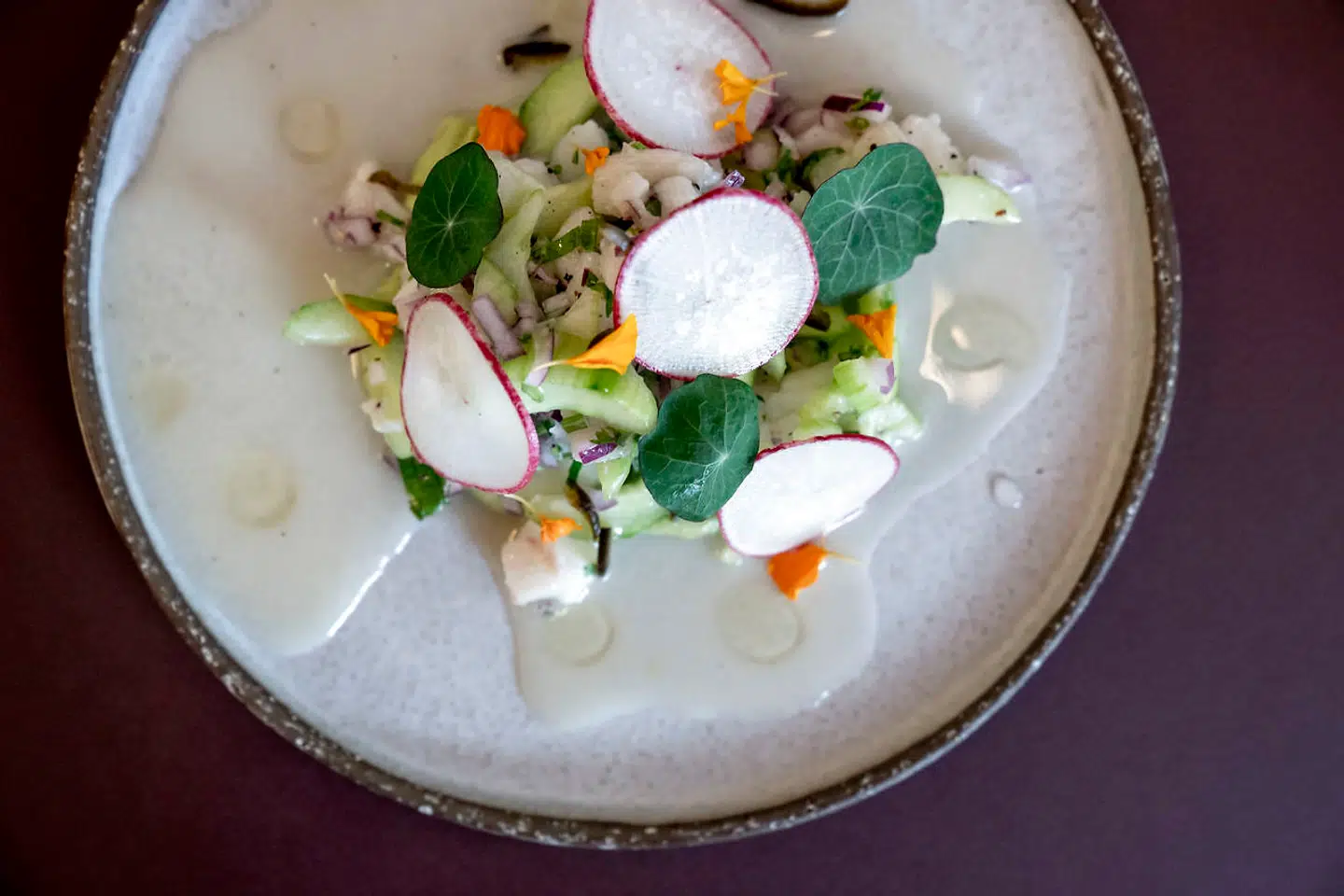 Den peruanske madtradition er rykket ind i København og kan nu opleves på endnu en restaurant. Her ceviche, som består af frisk fisk og skaldyr marineret med blandt andet lime, koriander og løg.