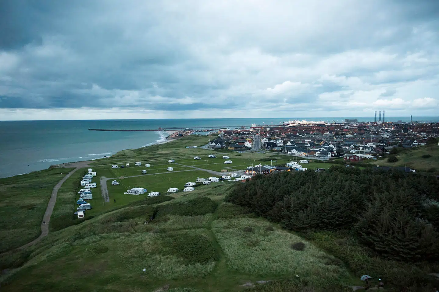 Nordjyllands Politi leder onsdag aften efter en syvårig tysk dreng, som er blevet væk fra sin familie i Hirtshals. Hirtshals er en af Danmarks ældste fiskeribyer med knap 6.000 indbyggere (arkivfoto)