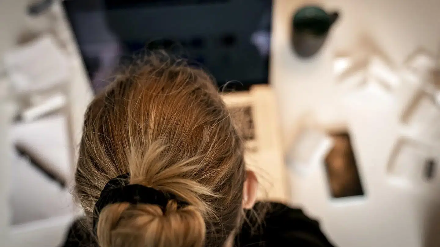 Ejeren af Danmarks største fibernet, energi- og telekoncernen Norlys, melder sig nu ind i kampen om at levere medarbejderbredbånd til erhvervskunder i hele Danmark.