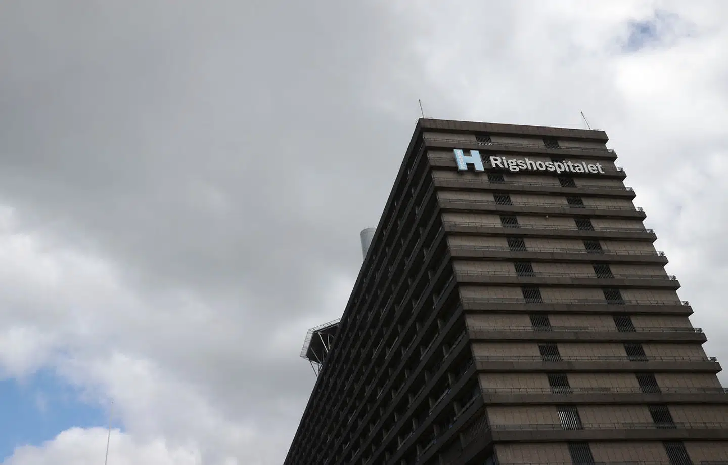 Hvor omkring 550 personer i 2019 blev henvist til et center for kønsidentitet, anslås antallet i år at nå op på 900.