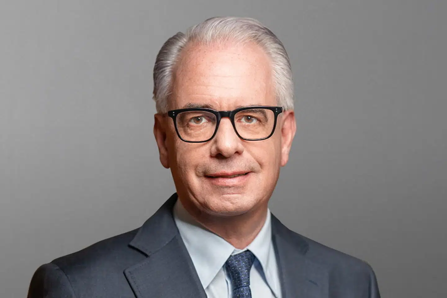 Ulrich Körner deler sindene som ny topchef for schweiziske Credit Suisse. Han får en hård saneringsopgave, og nogle mener, at hans personlige stil er for tilknappet til, at han kan skabe ro på de indre linjer og forme en ny kultur i banken.