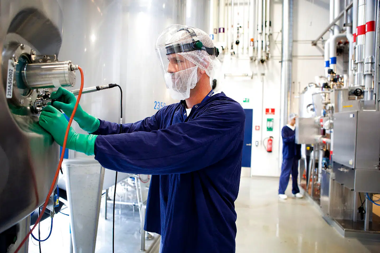 Fra maj til juni steg industriens produktion med 1,1 procent, viser tal fra Danmarks Statistik.