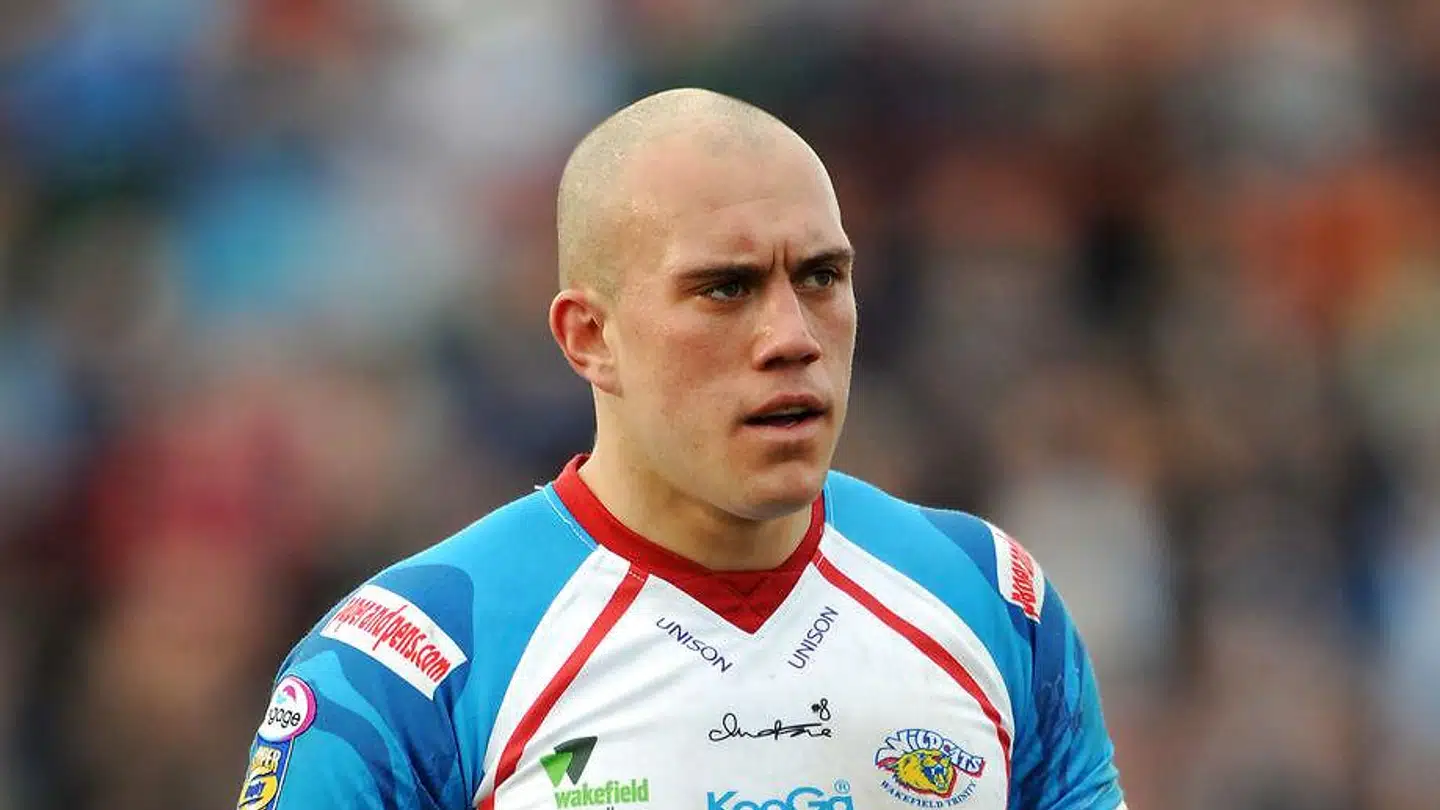 Den tidligere rugbyspiller Ricky Bibey døde, mens han var i gang med at tæske sin kæreste til blods på et hotel i Firenze.