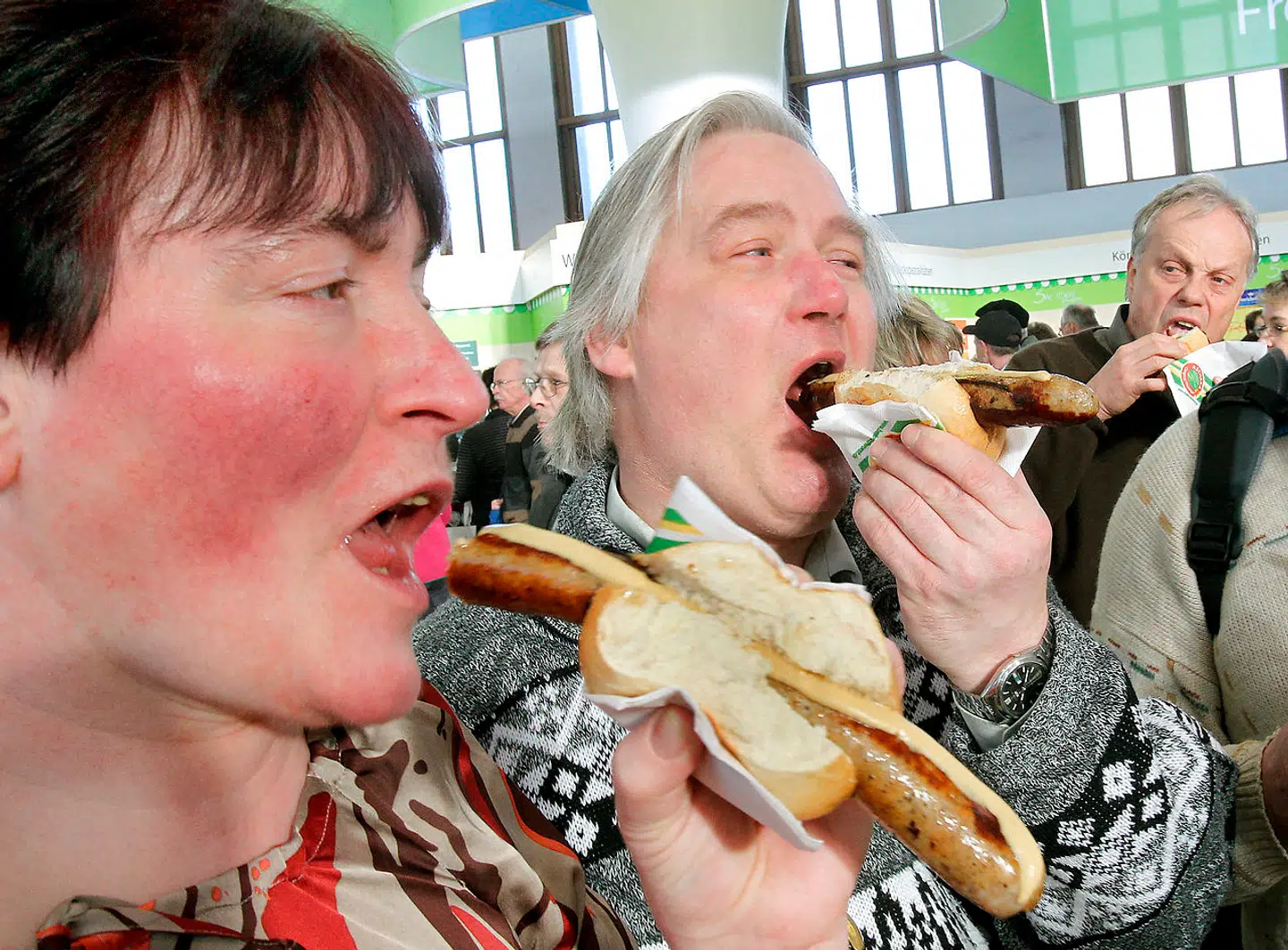 Tyskerne elsker deres wurst, men har i højere grad end danskerne været i stand til at skære ned på både pølserne, bøfferne og skinken.