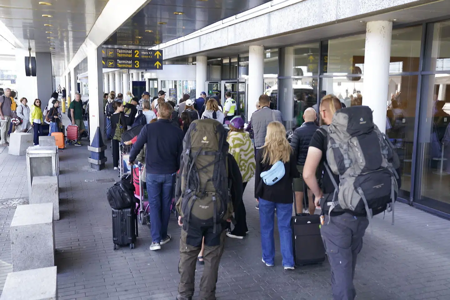 Passagerer ved Terminal 2 i Københavns Lufthavn.