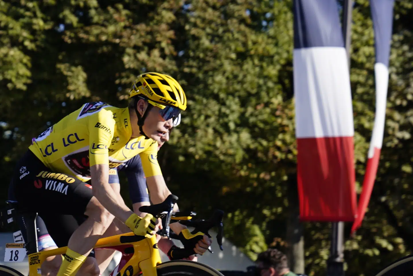 Det Danske Hus ved Champs-Élysées inden sidste etape af Tour de France 2022 søndag den 24. juli 2022.