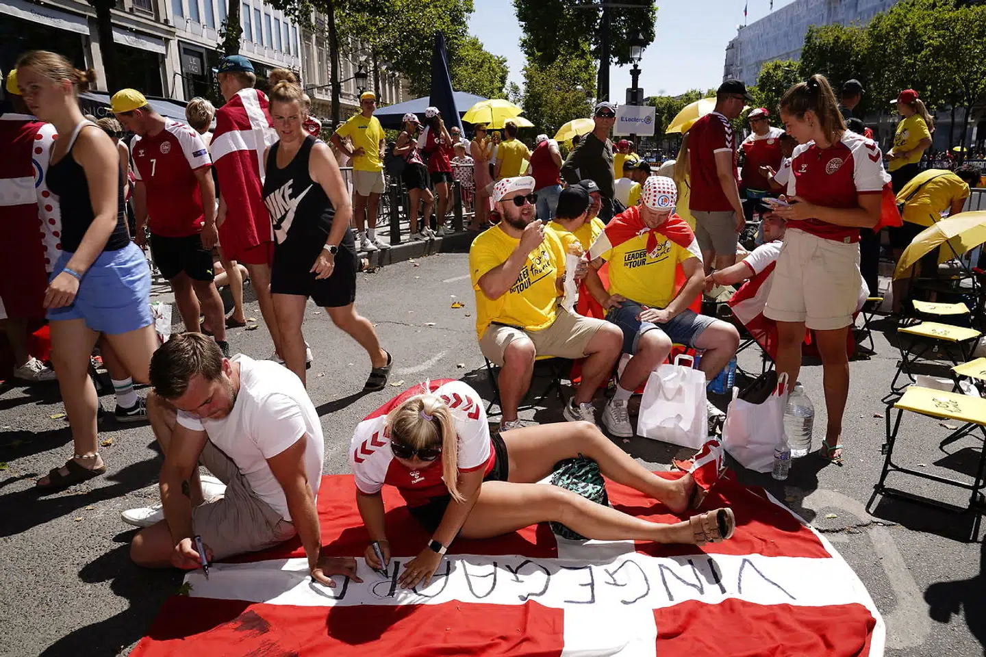 Champs-Élysées inden sidste etape af Tour de France 2022 søndag den 24. juli 2022.