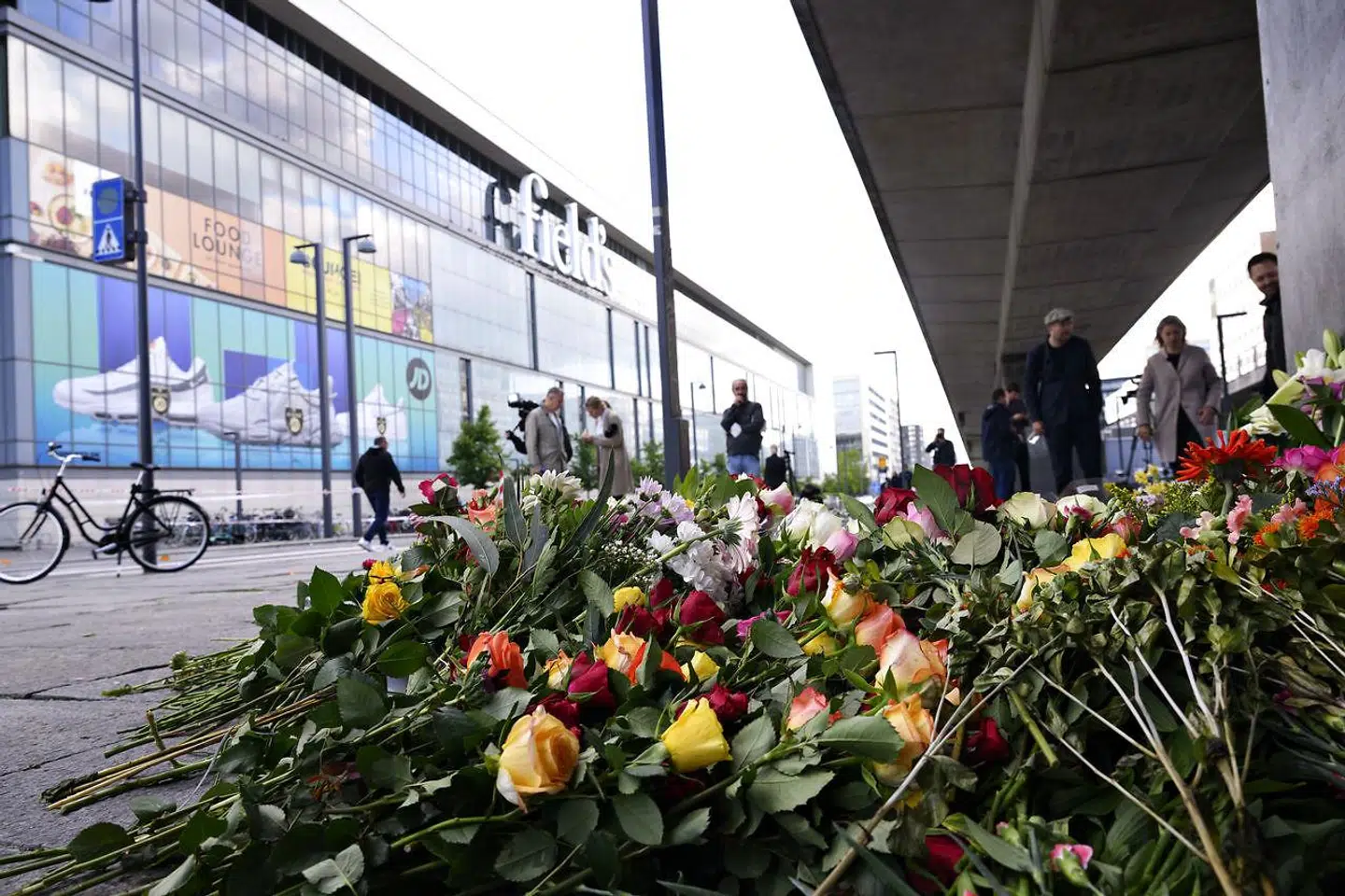 »Det faglige oplæg til en ny psykiatriplan skabte et lille håb for forbedring, da det adresserede alle de mange problemer, vi har oplevet. Men de svar, der kom særligt fra regeringen, var en hån mod personer med psykiske sygdomme og dybt nedslående,« skriver Karen Geismar.